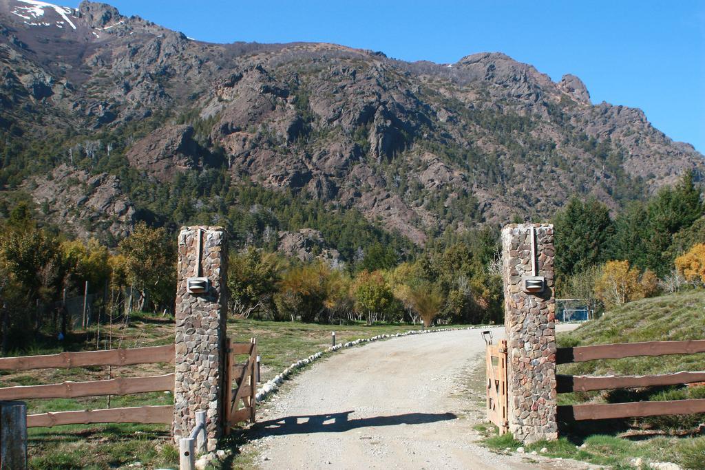 Estancia Del Carmen Mountain Resort サンカルロスデバリローチェ エクステリア 写真